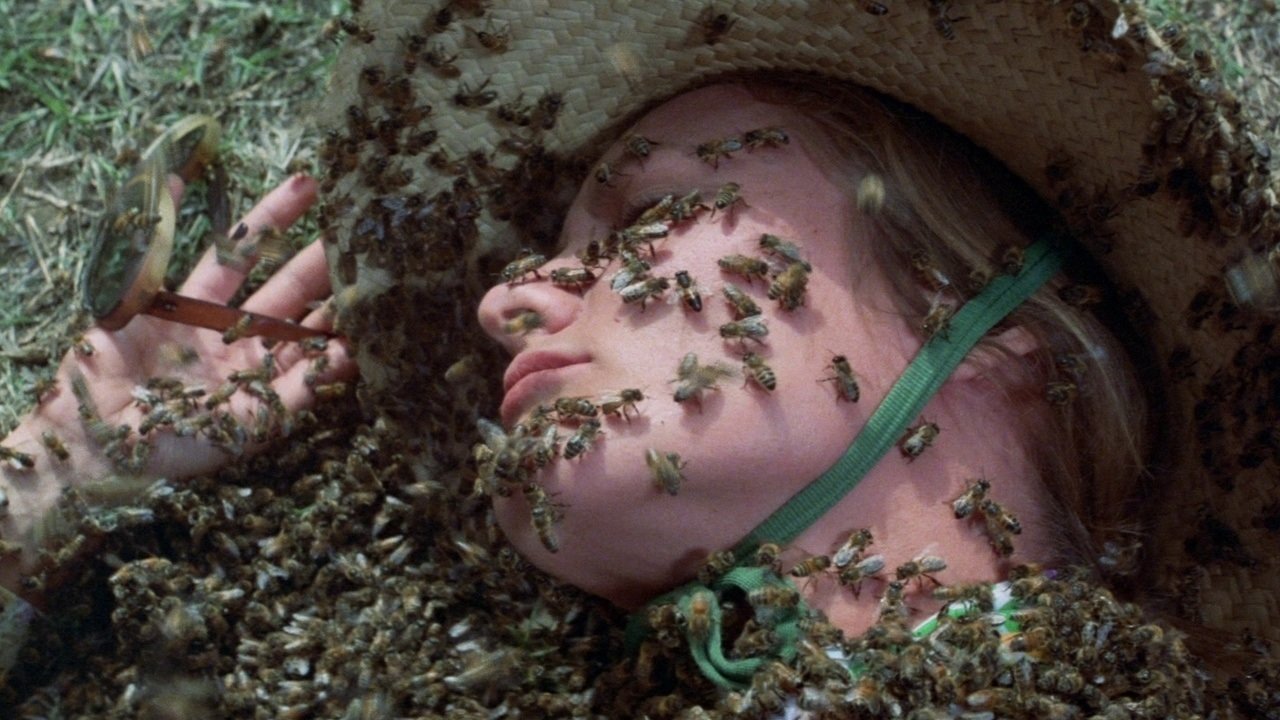 The Swarm Movie Screenshot 1