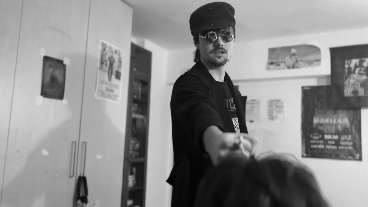 Soneriada 2: Revenge of the Flomberts Movie Screenshot 2