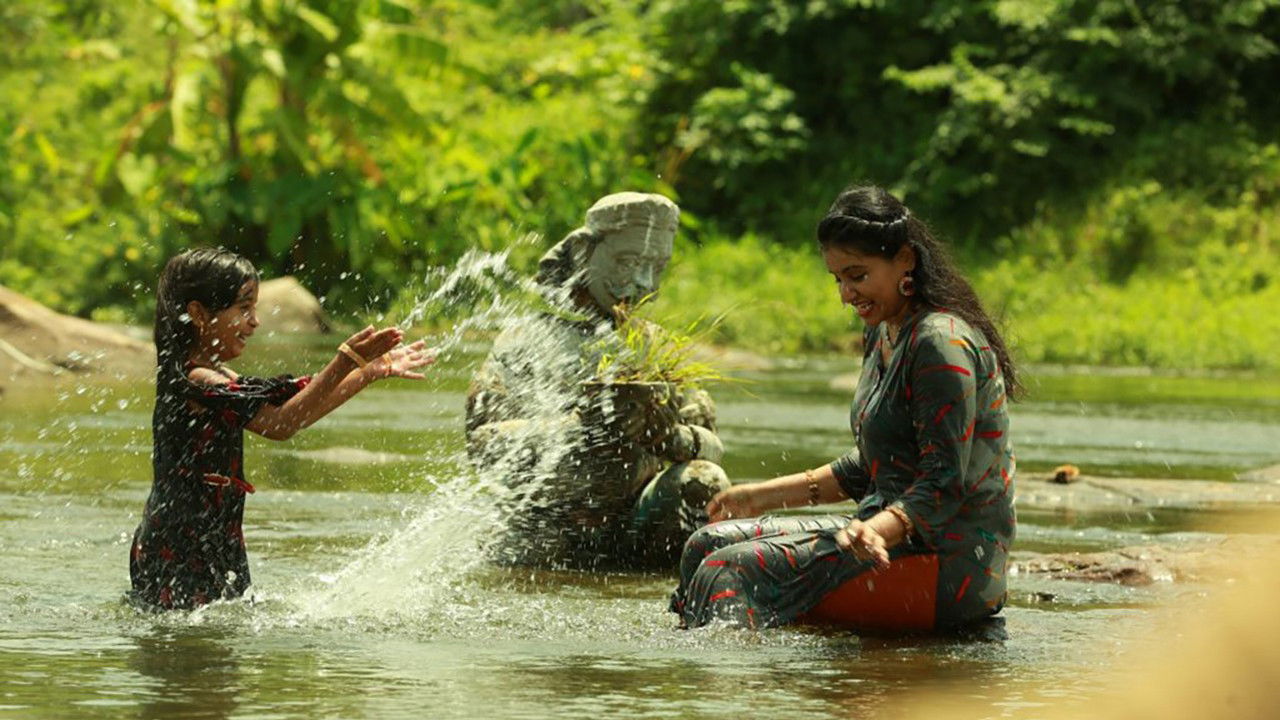 Chinnanjiru Kiliye Movie Screenshot 5