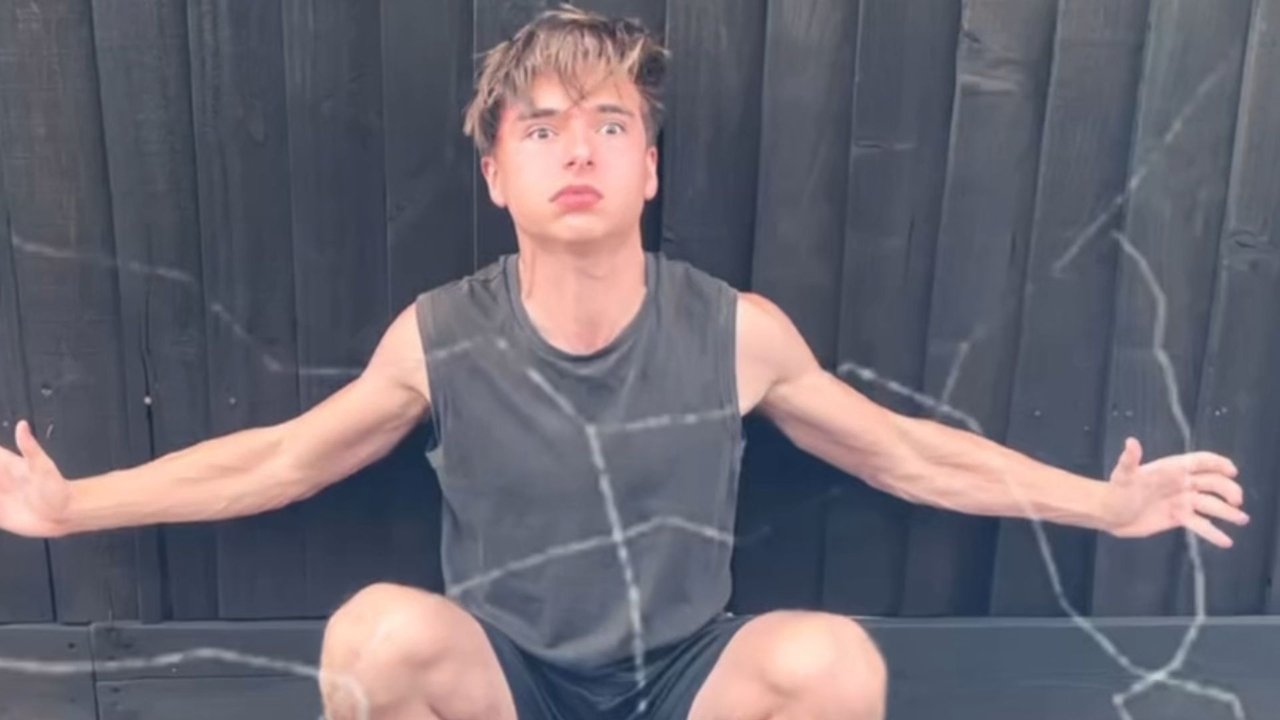 Bad Intent 2: Sweet Beams Movie Screenshot 2