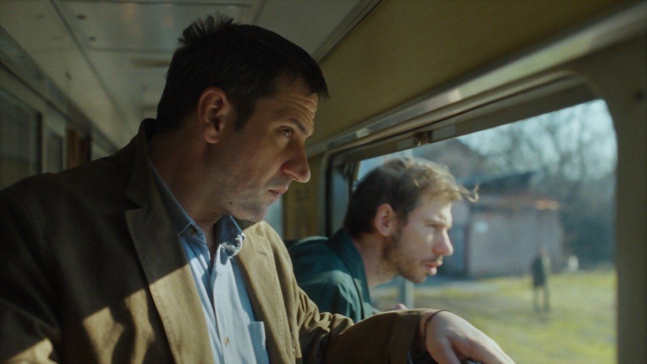 The Man Who Could Not Remain Silent Movie Screenshot 1