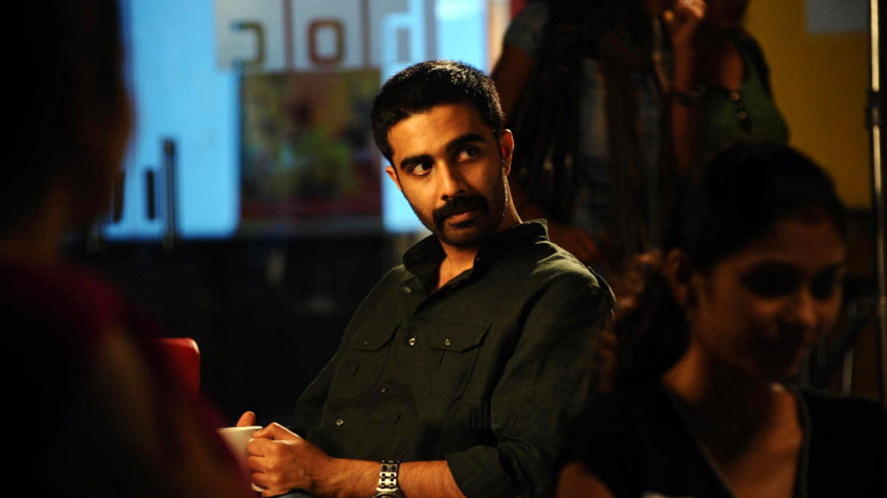 Nadunisi Naaygal Movie Screenshot 2