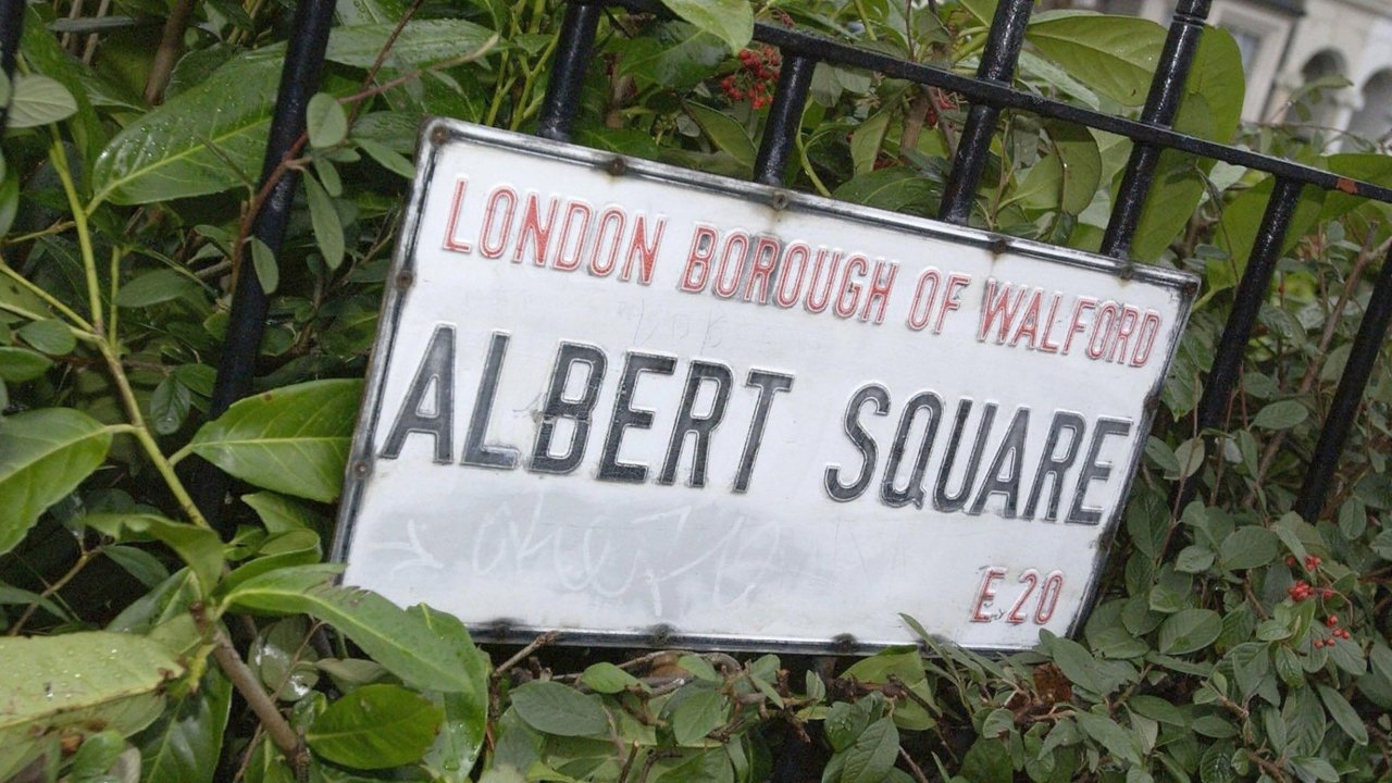 EastEnders Series Screenshot 1