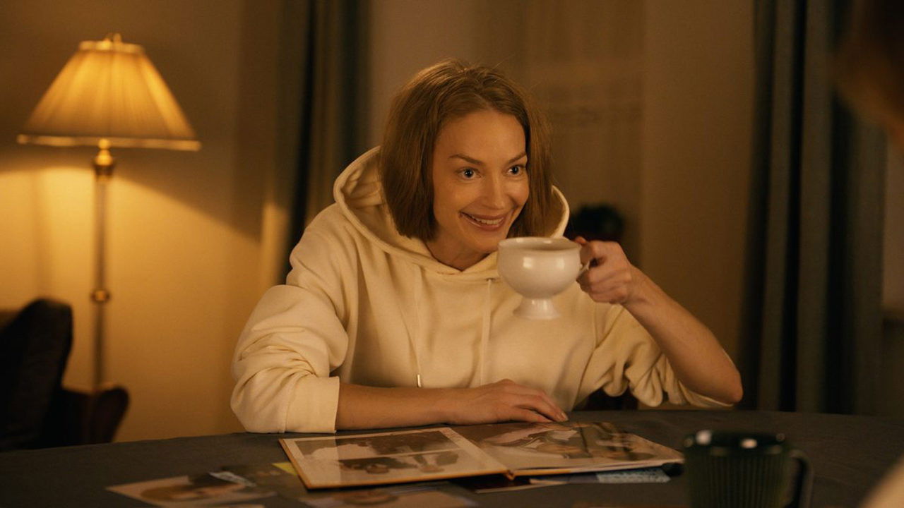 Mom is 17 Again Movie Screenshot 3