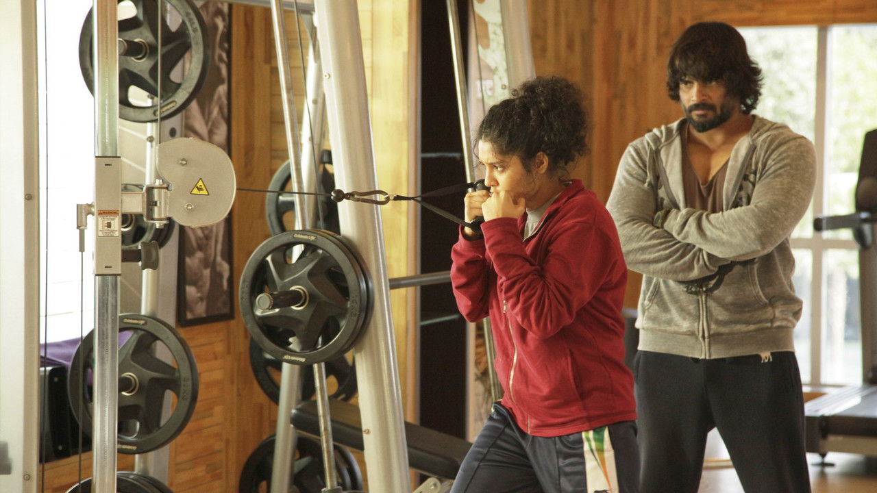 Irudhi Suttru Movie Screenshot 4