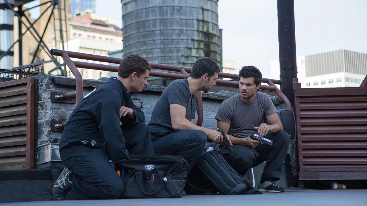 Tracers Movie Screenshot 1