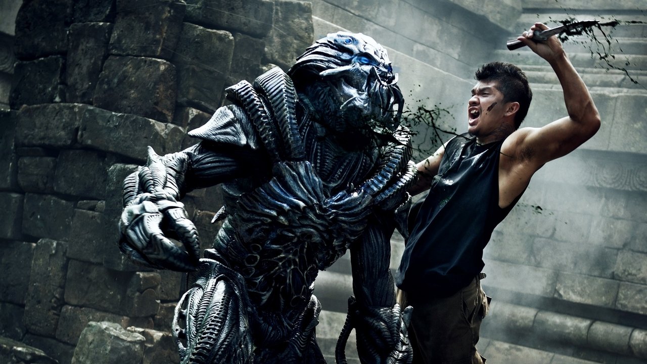 Beyond Skyline Movie Screenshot 1