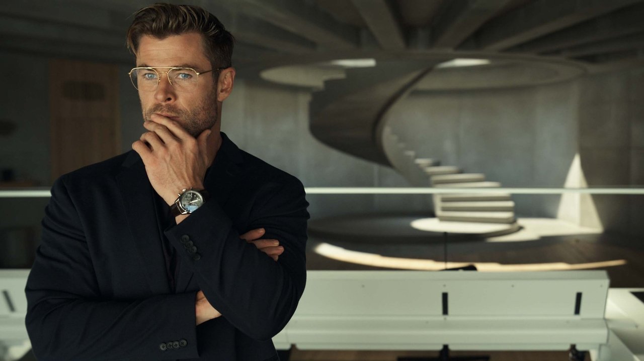 Spiderhead Movie Screenshot 4