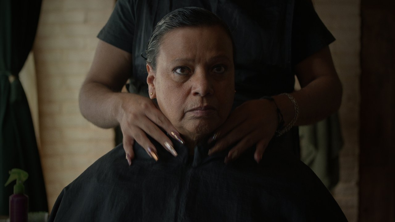 Dos Estaciones Movie Screenshot 2