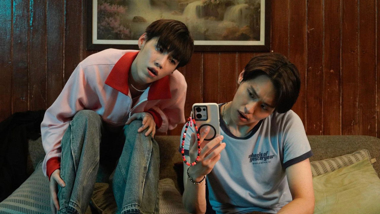 The Red Envelope Movie Screenshot 4